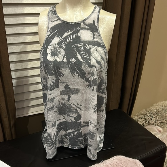 American Eagle graphic tank top - Picture 2 of 5